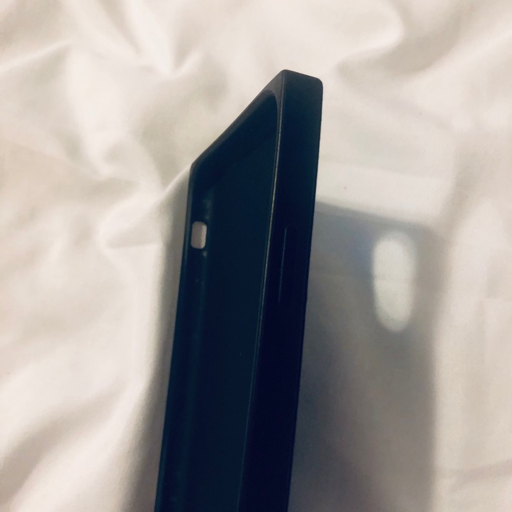 Iphone X Case - image 4